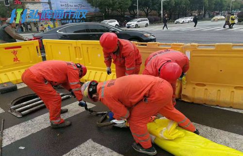姜堰区管道修复现场